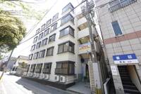 PLEAST北九大前の外観