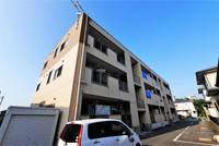 グランドハイツ垣生の外観