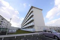 ビレッジハウス直方 1号棟の外観