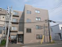 グランドール平岸101の外観