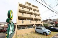 アールズヒルズ朝日が丘の外観