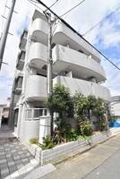 アルバ川名406の外観