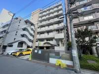 EJアパートメントの外観