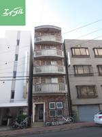 フリーダム平野302の外観