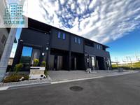 ラカリアBの外観