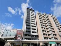 レオンコンフォート九条ガレリアの外観