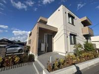 アグレアーブルの外観