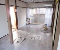 京都府京都市山科区西野八幡田町(一戸建)の賃貸物件1の居間