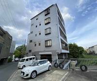 京都府京都市西京区御陵谷町の賃貸マンションの外観