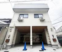 京都府京都市伏見区深草加賀屋敷町の賃貸テラスハウスの外観