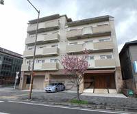京都府八幡市欽明台中央の賃貸マンションの外観