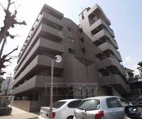 京都府京都市南区上鳥羽高畠町の賃貸マンションの外観