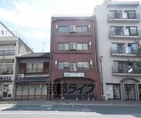 青木マンション402の外観