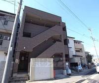 京都府京都市西京区松尾大利町の賃貸マンションの外観