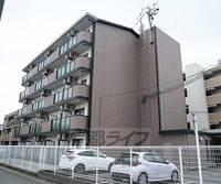 アン・レーブの外観