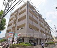 プルーリオン椥辻503の外観