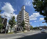 京都府京都市右京区西院西貝川町の賃貸マンションの外観