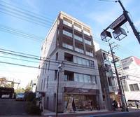 京都府長岡京市長岡2丁目の賃貸マンションの外観
