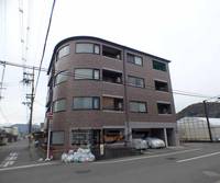 京都府京都市北区上賀茂向縄手町の賃貸マンションの外観