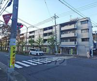 シルベーヌ北山の外観