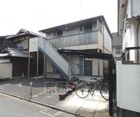 京都府京都市右京区龍安寺西ノ川町の賃貸アパートの外観