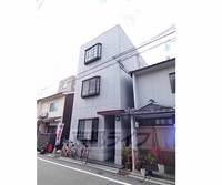 京都府京都市中京区西ノ京平町の賃貸マンションの外観