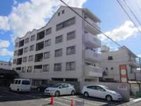 三和マンション末広206の外観