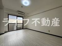 INOVE菱屋西の居間