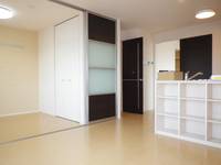 ヴィラージュNissinの居間