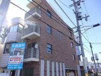 ベルフラワー岡町の外観