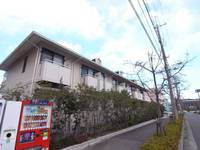 学園カリスの外観