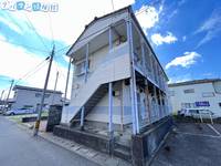 コーポガーネット201の外観