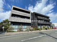 ラフ アンド タフ 向山の外観