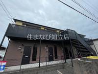 アンプルール ブワ エトワルの外観