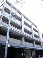 リーガル京都四条烏丸IIの外観