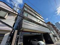 クレセール名駅の外観