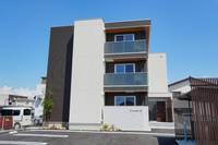 富山県富山市下新本町(アパート)の賃貸物件の外観