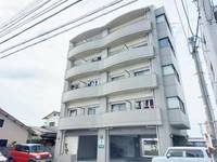 Y’sコート朝生田301の外観