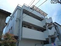 香川マンション202の外観