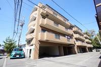 内海小栗マンション402の外観