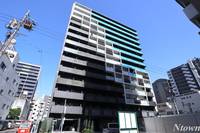 プレサンスSAKAEフロントの外観