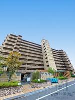 ジュネス泉佐野パセオの外観