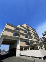 フローラル岸和田の外観