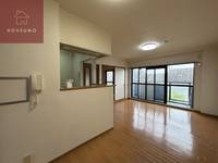 大阪府八尾市高安町南3丁目(マンション)の賃貸物件の居間