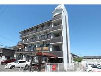 コーポラス一条302の外観