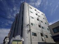 奈良県天理市田井庄町(マンション)の賃貸物件の外観