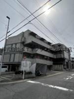 リブローネ南山の外観