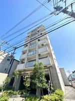 クローバーグランデ平野の外観