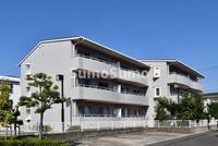 シャトラン高月の外観