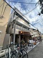 兵庫県西宮市松籟荘(マンション)の賃貸物件の外観